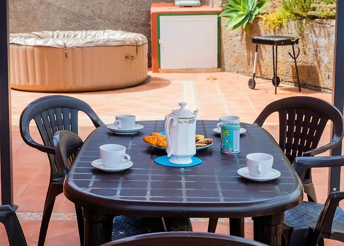 Live Guanches De 빌라 칸델라리아